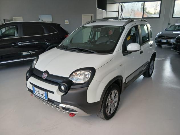 Fiat Panda 1.3 mjt 16v Cross 4x4 s&s 95cv - Foto 2