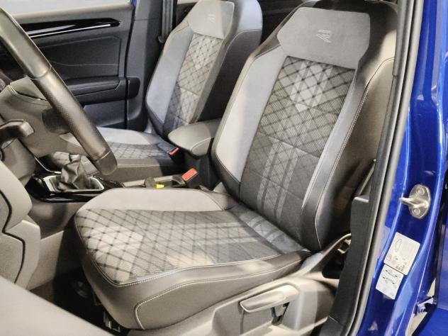 Volkswagen T-Roc 1.0 TSI R-Line 110cv - Foto 9
