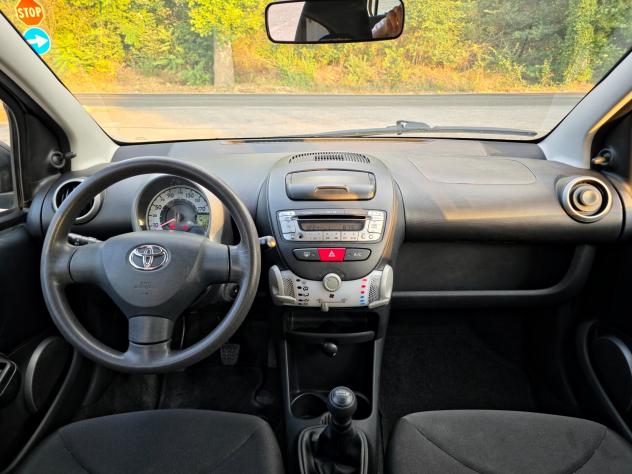 Toyota Aygo 1.0 12V VVT-i 5 porte Cool Soda Connect CV-68 E5B Manuale NEO 2014 - Foto 7