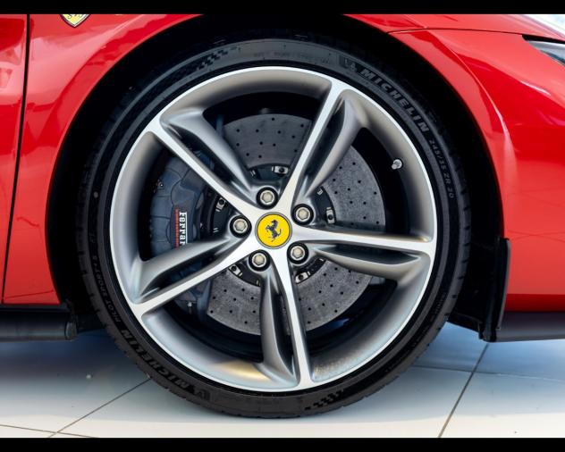 Ferrari 296 GTB 3.0 Hybrid DCT - Foto 7