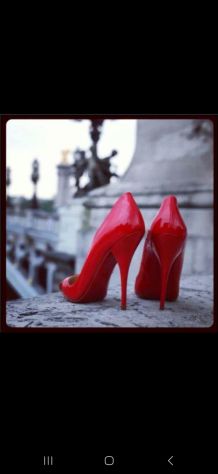 Scarpe calze intimo accessori indumenti usati - Foto 2