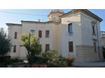 Accademia in villa quadrifamiliare