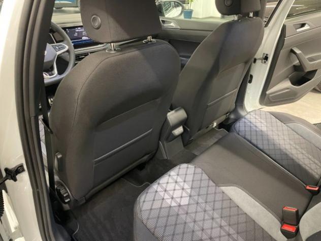 VOLKSWAGEN Taigo 1.0 TSI 115 CV R-Line Plus Tetto KM0 MY26 rif. 23674886 - Foto 3