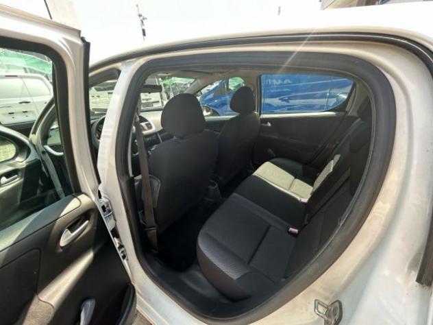 PEUGEOT 207 1.4 8V 75CV 5p. X Line rif. 22602151 - Foto 6