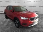 Volvo XC40 T2 Automatico Momentum Pro