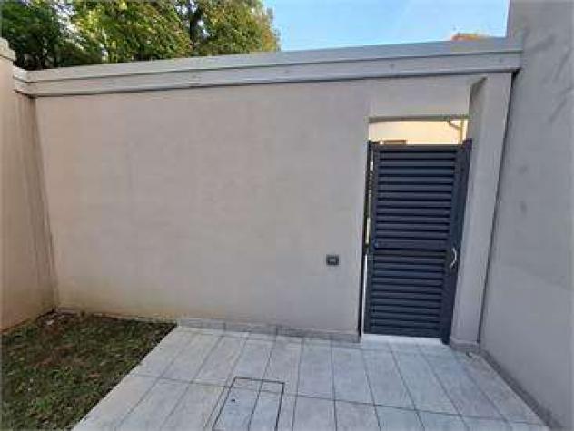 V001732 - APPARTAMENTO GRANDE CON GIARDINO SENZA BARRIERE - Foto 2
