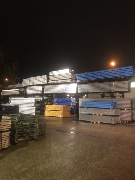 Scaffalatura industriale usata