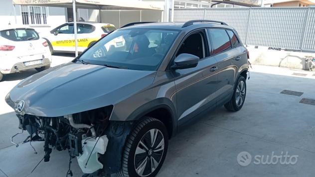 Skoda Karoq 2.0 TDI SCR 115 CV Executive SINISTRAT - Foto 5