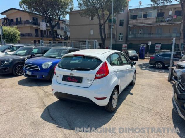FORD Fiesta 1.4 TDCi 70CV 5 porte Titanium rif. 24039945 - Foto 5