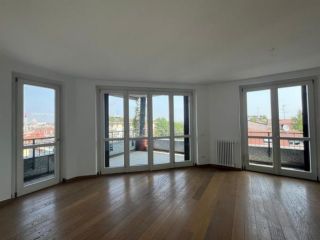 ATTICO CON TERRAZZO