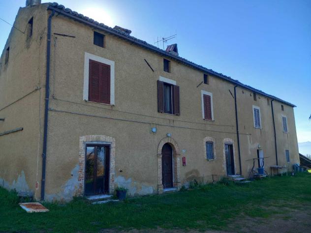 Casa di campagna in Contrada Sovarette Soprane