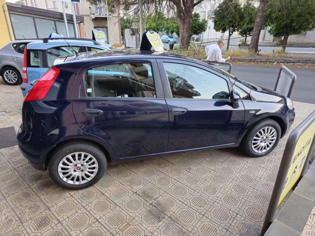 Fiat Punto 1.4 8V 5 porte Easypower Street - Foto 4