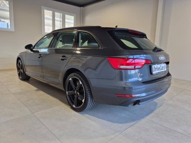 Audi A4 AVANT 2.0 TDI 150CV S-TRONIC LED NAVI MMI KEYLESS AUDI DRIVE SELECT - Foto 9