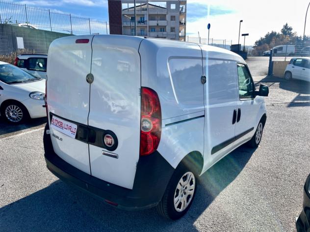 Fiat Doblo Dobl1.6 MJT 105CV PC-TN 12-2020 - Foto 6