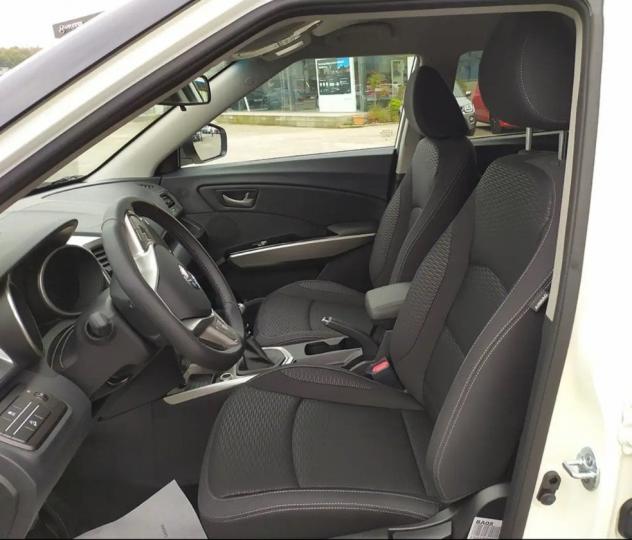 SsangYong Tivoli Road Benzina GB245CY - Foto 8