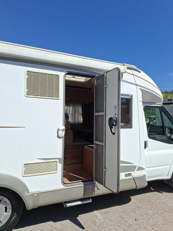CAMPER BURSTNER FORD SEMINTEGRALE SEMIDINETTE LETTO FRANCESE CLIMATIZZATORE FOTOVOLTAICO CAMPEGGIO USATI GENERALI 1704 - Foto 5