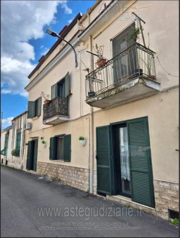 IMMOBILI-IMMOBILE RESIDENZIALE-Via dei Sarrastri n° 69-71-73