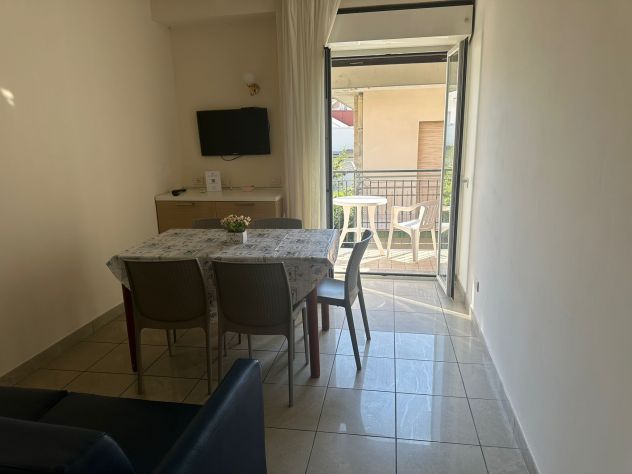 🔥 TOP LOCATION Riccione – Tra Viale Ceccarini e Viale Dante | Mare a 2 minuti - Foto 8
