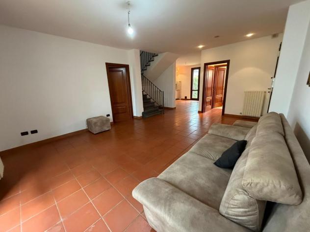 casa indipendente in vendita a Cascina in zona San Frediano a Settimo