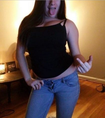 ValeriaDream: alta 165cm, 40kg, cerco uomo vicino Tel: