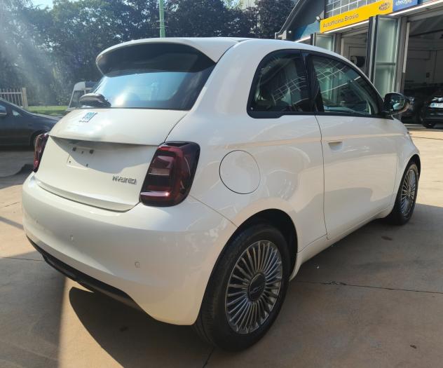 Fiat 500 Berlina Hybrid Icon - Foto 3