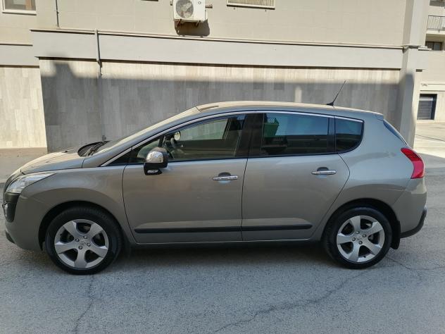 Peugeot 3008 1.6 e-HDi 112CV CAMBIO AUTOMATICO 2011 - Foto 3