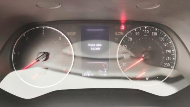 RENAULT Captur Blue dCi 115 CV Intens rif. 23989577 - Foto 10