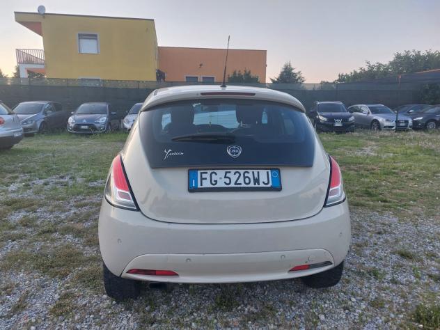 Lancia Ypsilon 1.2 69 CV 5 porte Platinum - Foto 6