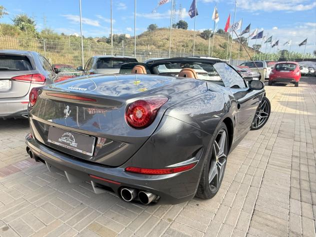 Ferrari California T DCT - Foto 10