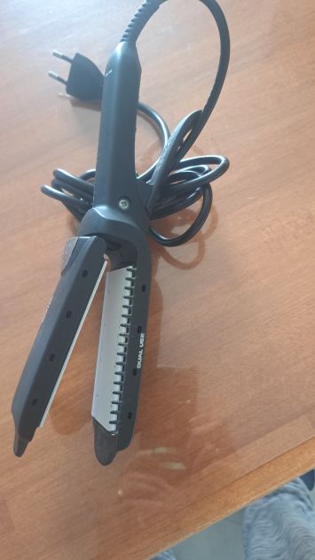 PIASTRA PER CAPELLI - Foto 2