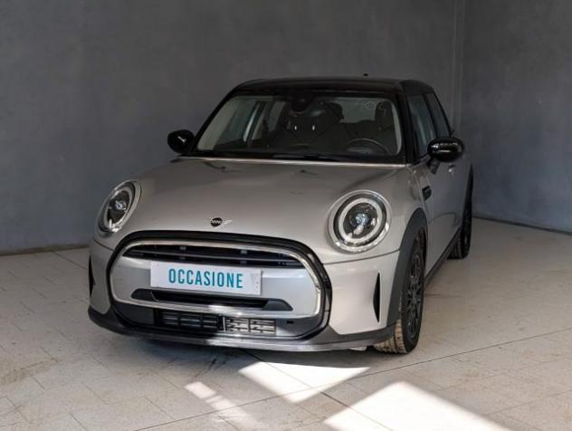 MINI Cooper 1.5 Cooper Essential automatica rif. 23794003