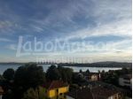 GAVIRATE appartamento ultimo piano con splendida vista lago
