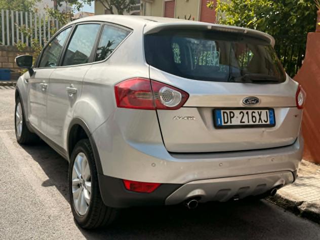 Ford Kuga 2.0 TDCi 136 CV 4WD Titanium - Foto 6