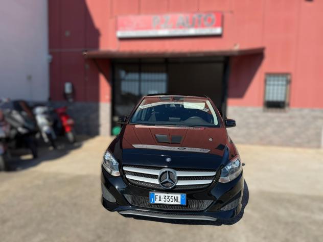 Mercedes-Benz B180d 10/2015 126000km!!!