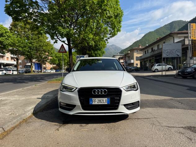 Audi A3 SPB 1.6 TDI Sport - SENSORI PER IL PARCHEGGIO - VETRI OSCURATI - Foto 2