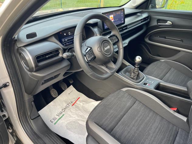 Jeep Avenger 1.2 turbo Longitude fwd 100cv - Foto 9