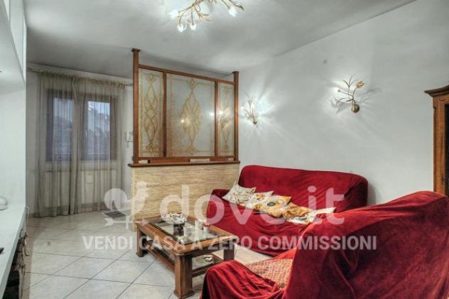Villetta a schiera di 166 m² con 4 locali e box auto in vendita a Crispiano - Foto 2