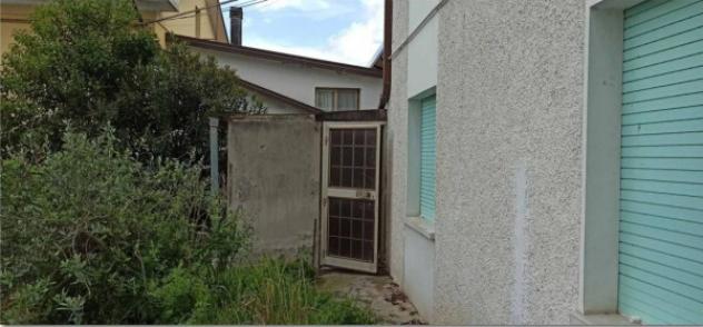 Immobile in asta di 435 m² con più di 5 locali e box auto in vendita a Montefiore Conca - Foto 3