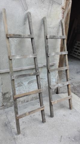 Vecchie scale  fienile pioli legno - Foto 4