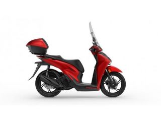 Honda SH 150 SH 150 - con bauletto keyless e parabrezza - YM 2026