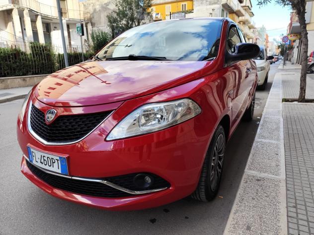 Lancia Ypsilon 1.3 MJT 95CV DIESEL GOLD - Foto 3