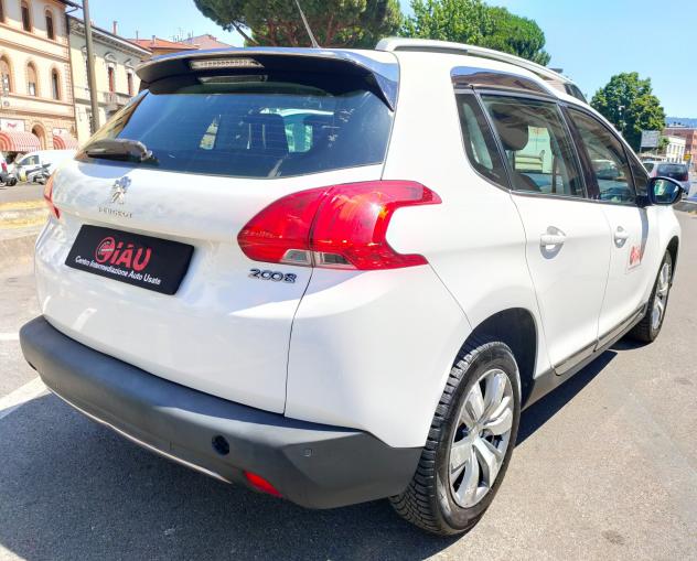 Peugeot 2008 PureTech 82 Allure - Foto 9