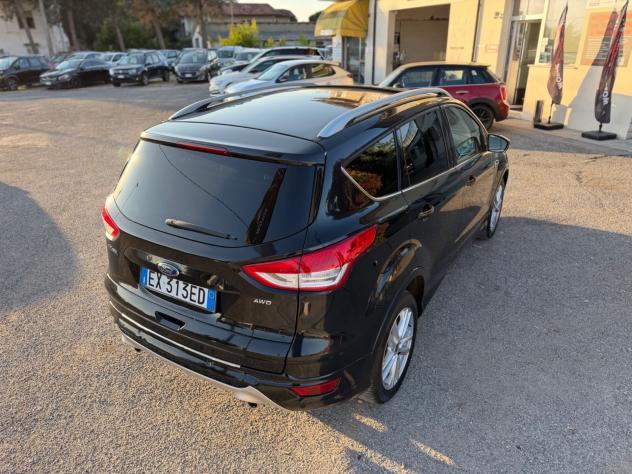 Ford Kuga 2.0 TDCI 180 CV S&S 4WD Powershift Titanium X - Foto 10