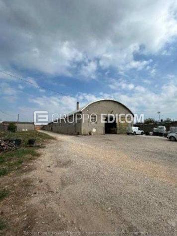 Magazzini e locali di deposito di 960 mq in vendita a Cerea - Rif. 4553446 - Foto 2