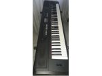 Pianoforte digitale portatile Yamaha NP-V80, 76 tasti semipesati