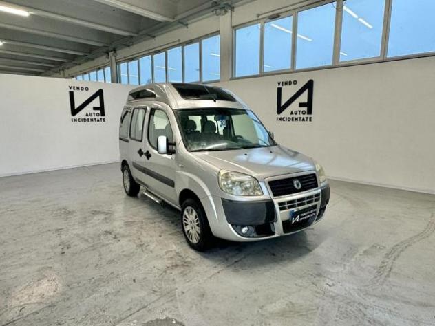 FIAT Doblo 1.3 MJT 16V MALIBU’ PEDANA ELEVATRICE CARROZZINA rif. 24031940