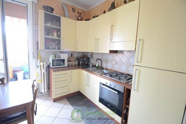 APPARTAMENTO di 4 vani e di 127 mq (CAVENAGO DI BRIANZA) rif. 4 L 183 VIA DANTE - Foto 7