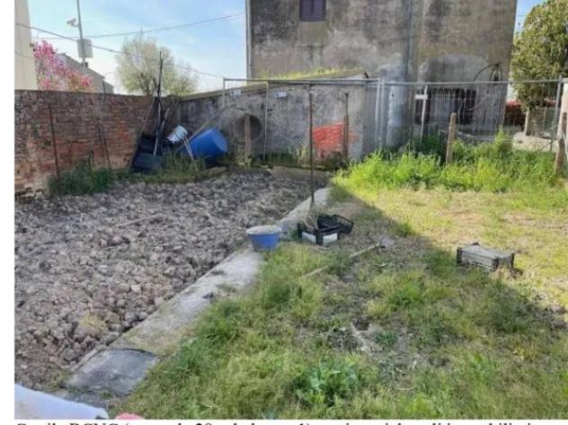 Immobile in asta di 103 m² con più di 5 locali e box auto in vendita a Concordia sulla Secchia - Foto 11