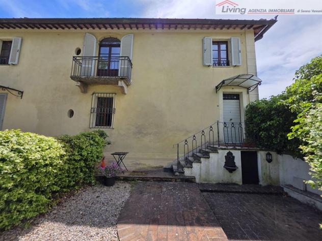 Casa Semindipendente 6 locali - Rif. V858