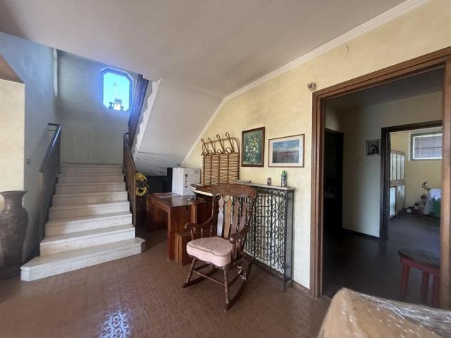 VILLA SINGOLA SU LOTTO DI 1200 MQ - Foto 11